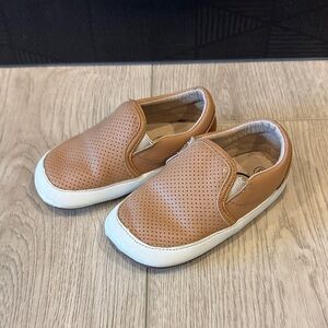 Little Love Bug The Quinns Barefoot Sole Sneakers